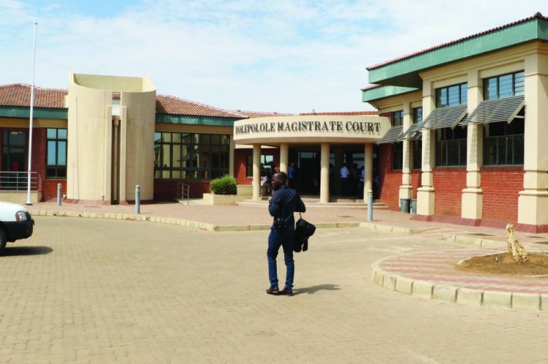 Six-year sentence for attacking magistrate, cop - Vimarsana News