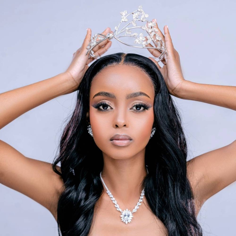 Gaothusi's new crown not influenced by public criticism - Miss Botswana ...