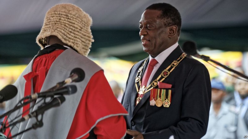 Zimbabwe Mnangagwa Sworn In As President Mmegi Online 