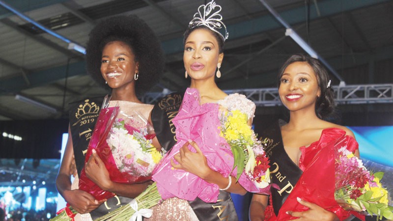 Phirinyane Crowned Miss Botswana :: Mmegi Online