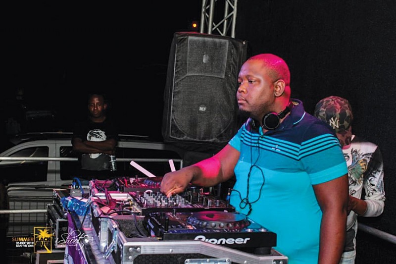 DJ Ngwazi: the man behind Master KG's decks :: Mmegi Online